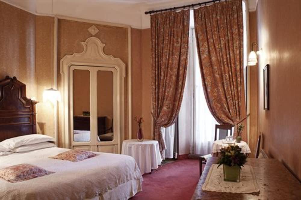 Antica Locanda Solferino Мілан Екстер'єр фото