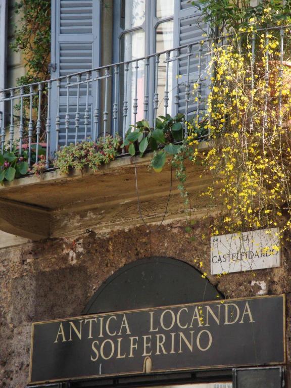 Antica Locanda Solferino Мілан Екстер'єр фото
